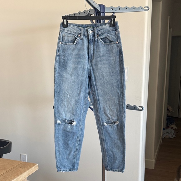 Wild Fable Light Blue Distressed Boyfriend Jeans - Picture 1 of 3